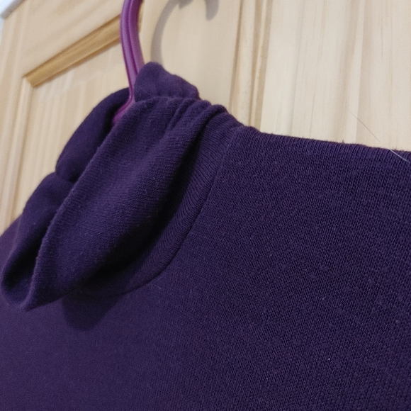 Turtle Neck Dress - Picture 3 of 4